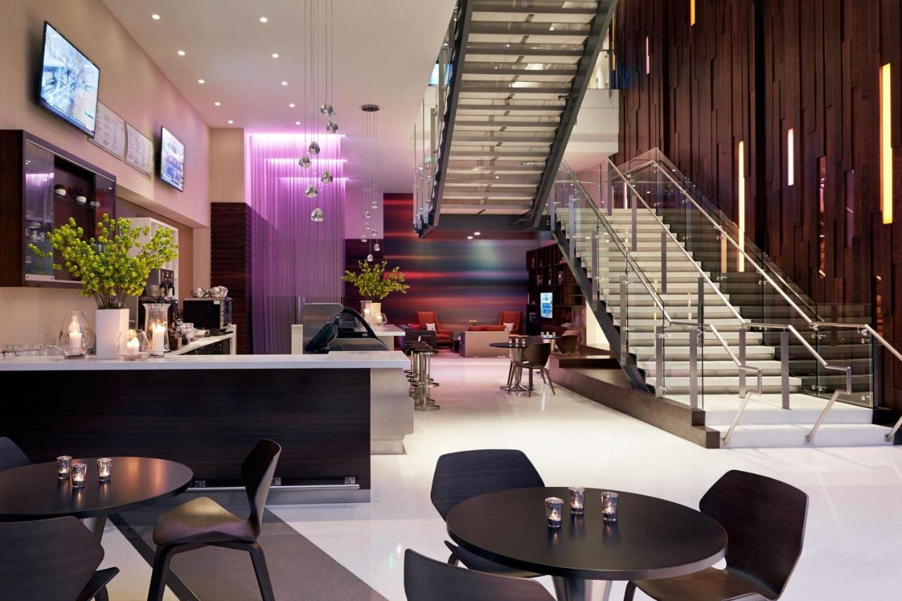By Marriott Angeles L.a. Live Hotel Los Angeles
