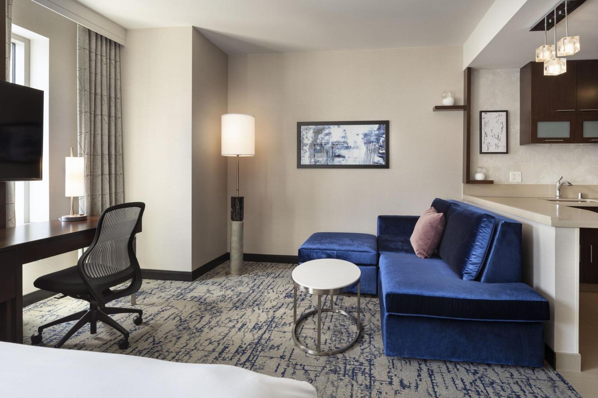 By Marriott Angeles L.a. Live Hotel