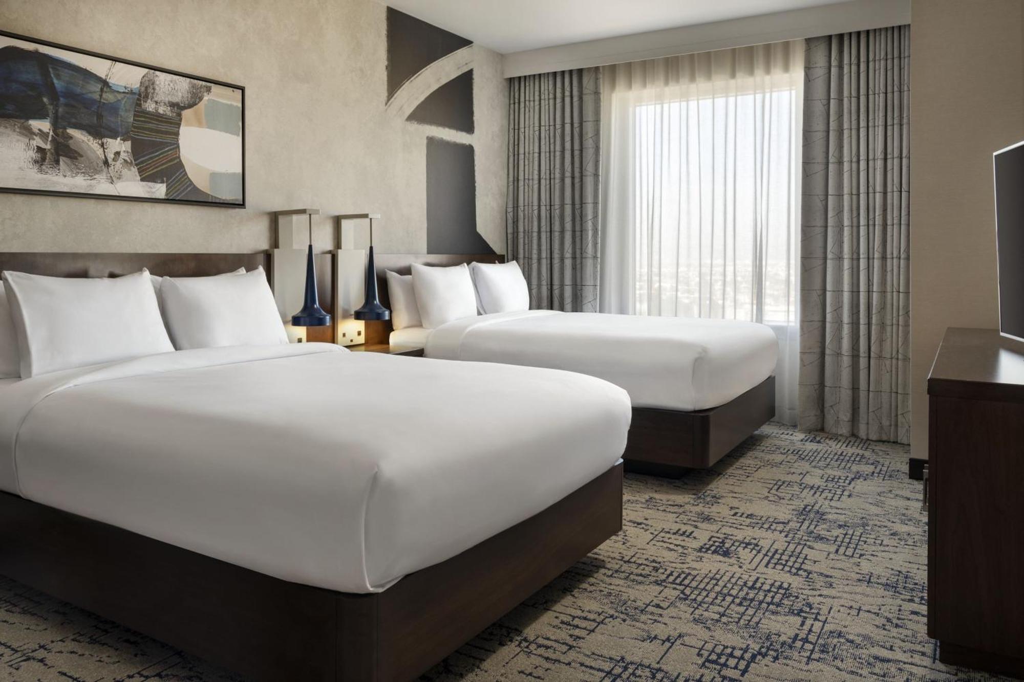 By Marriott Angeles L.a. Live Hotel Los Angeles