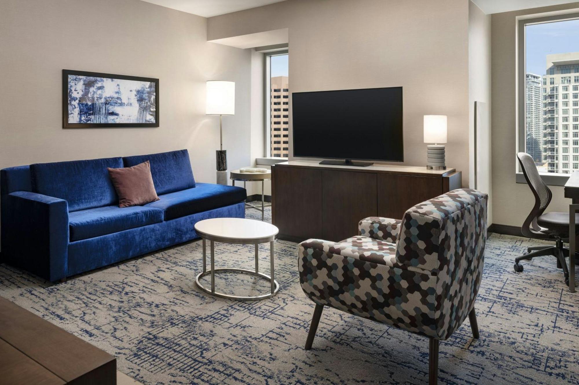 By Marriott Angeles L.a. Live Hotel Los Angeles