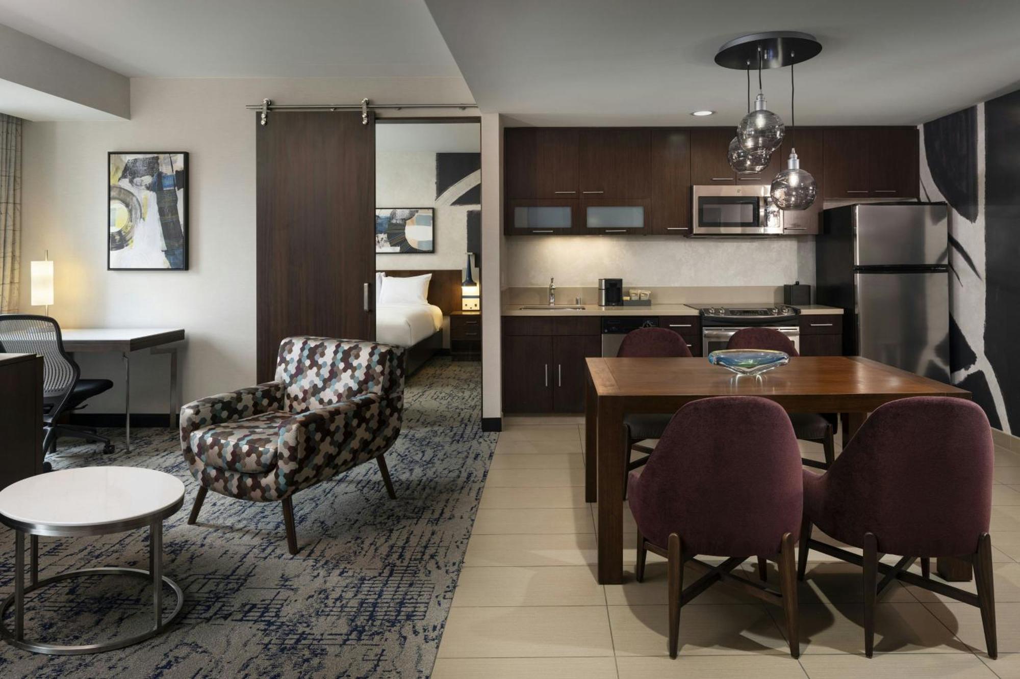 By Marriott Angeles L.a. Live Los Angeles